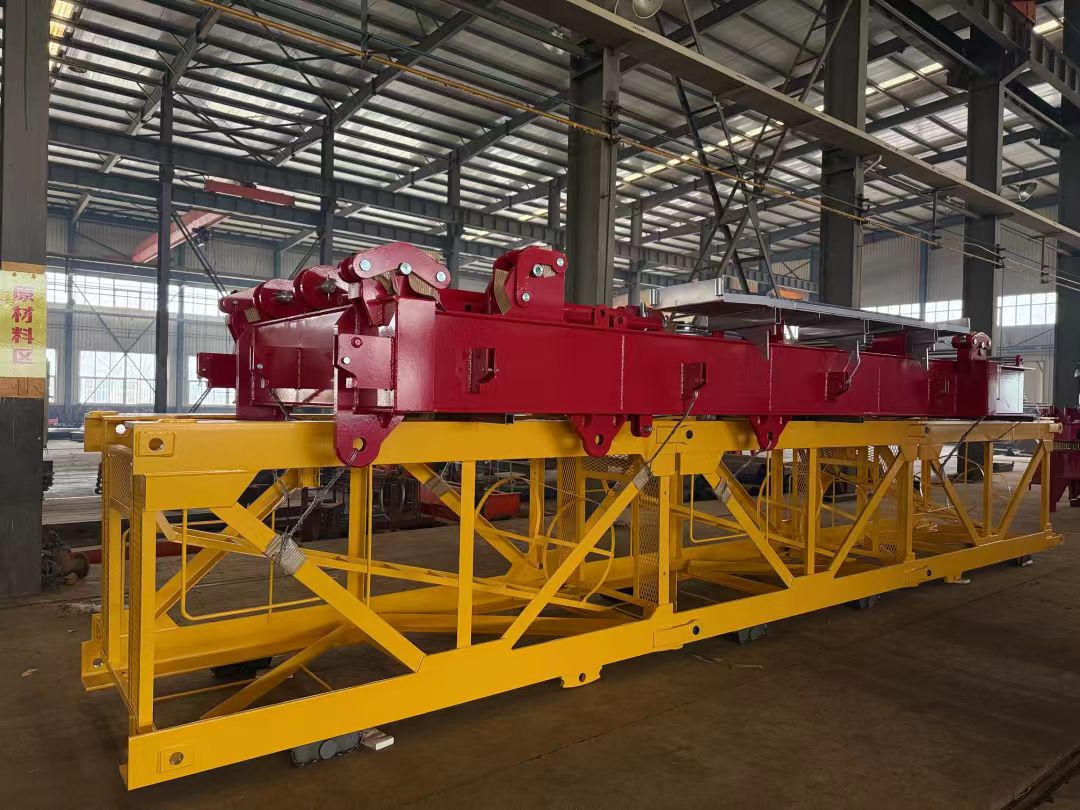 山東鴻達(dá)塔吊鴻達(dá)重工KHL4540P動臂塔機(jī)成功發(fā)往韓國